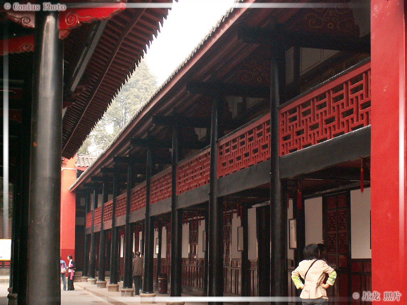 Temple WenHua - 10  ---  Taille du fichier haute définition : 1886 x 1415