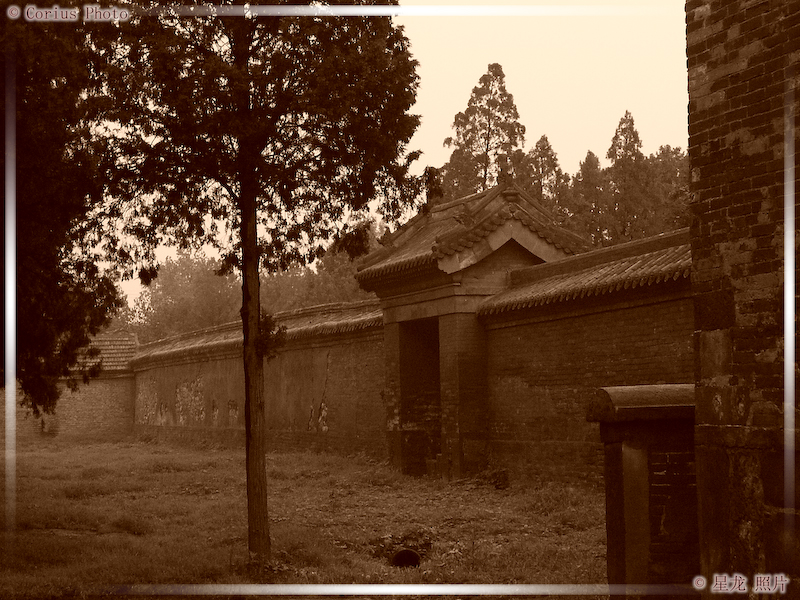 ZhongYue Miao - Temple ZhongYue - 07  ---  Taille du fichier haute définition : 2272 x 1704
